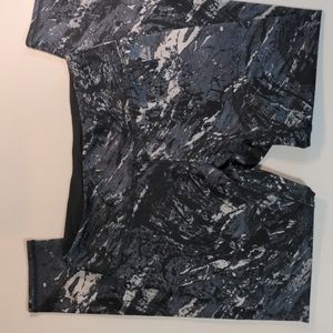 NWOT Women's RBX Capri yoga pants, black, grey, white